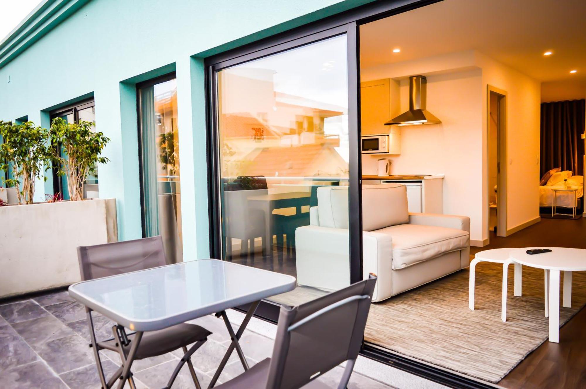 Cba Suites Madeira フンシャル エクステリア 写真
