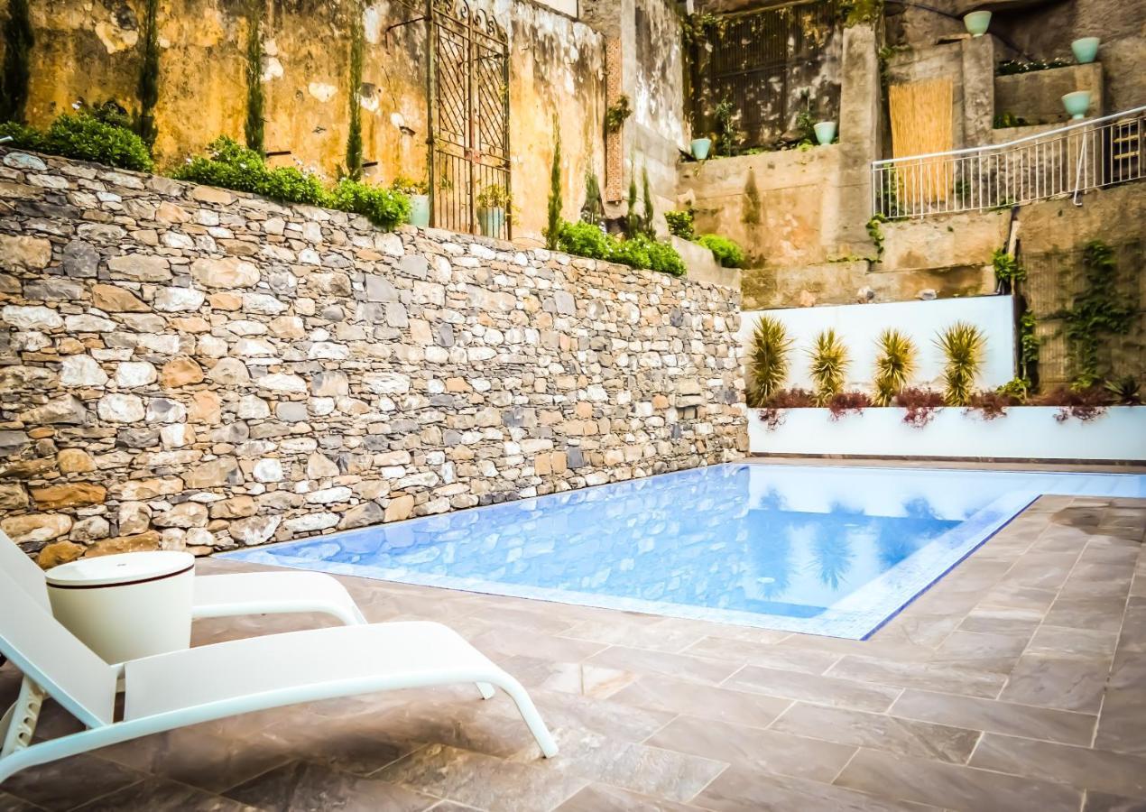 Cba Suites Madeira フンシャル エクステリア 写真